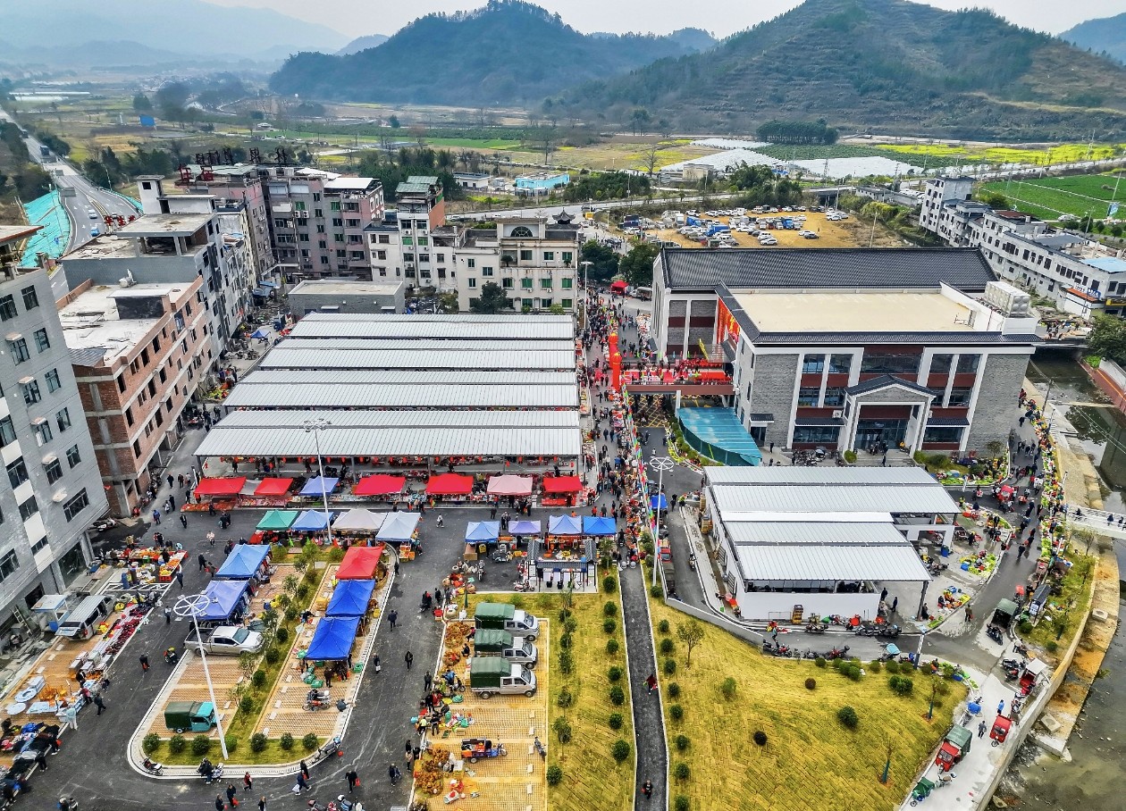 俯瞰东陂综合市场。通讯员供图