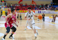 “粤BA”第六轮 清远队93：96惜败汕头队 遭遇主场“三连败”