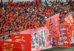 端午激战,全城飘红!清远呼吁球迷:着红装,战揭阳,定乾坤!