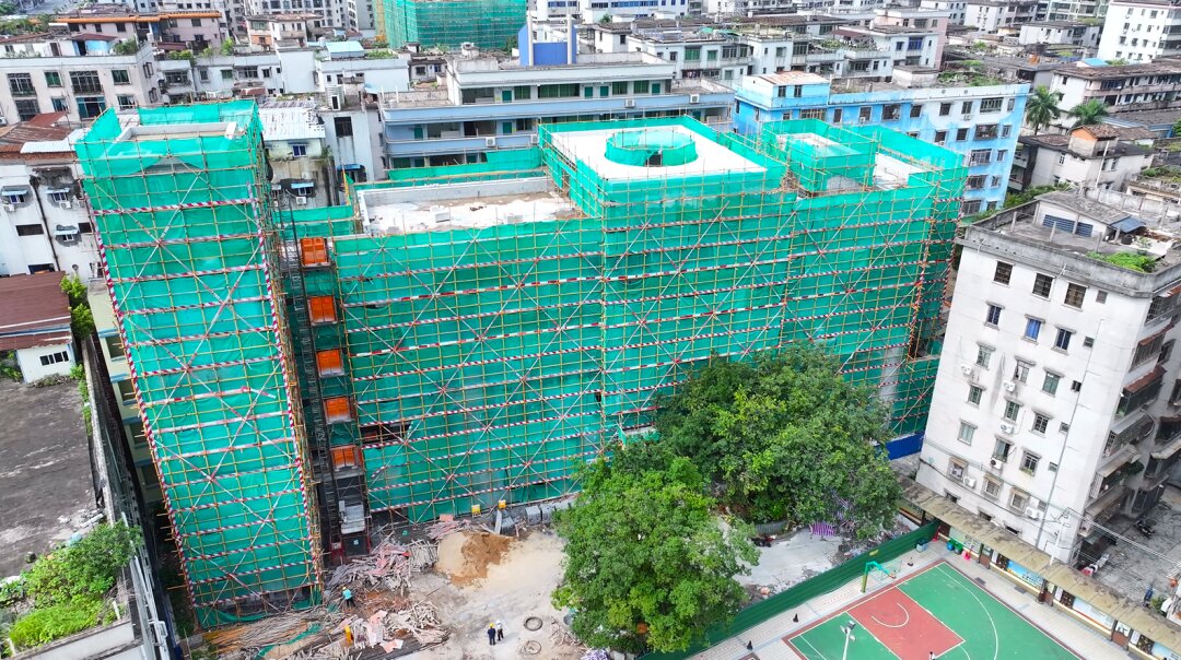 新教学楼施工现场。通讯员供图 新教学楼施工现场。通讯员供图